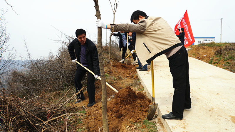 1584088130230004.jpg 任總_副本.jpg